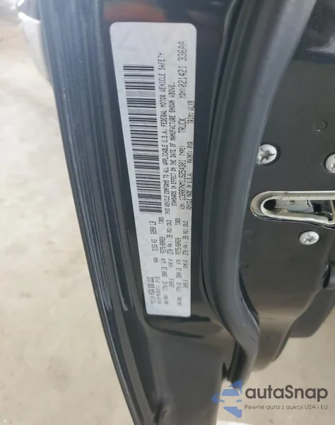 2018 Ram 1500 Laramie из США, поврежденный, VIN 1C6RR7NM1JS254301